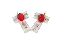 Load image into Gallery viewer, Vintage Ribbon &amp; Cameo Earrings
